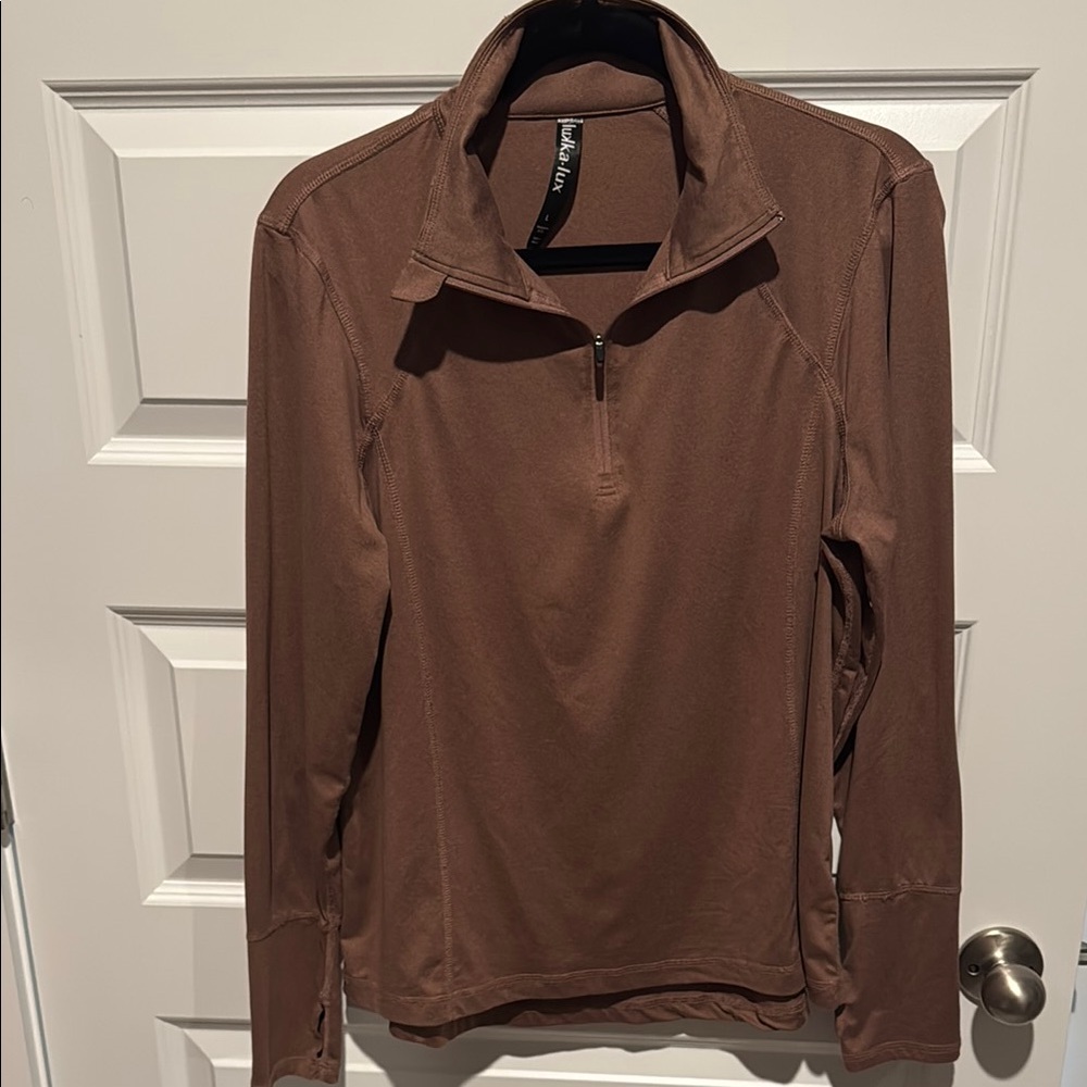 Lukka Lux Brown Pullover